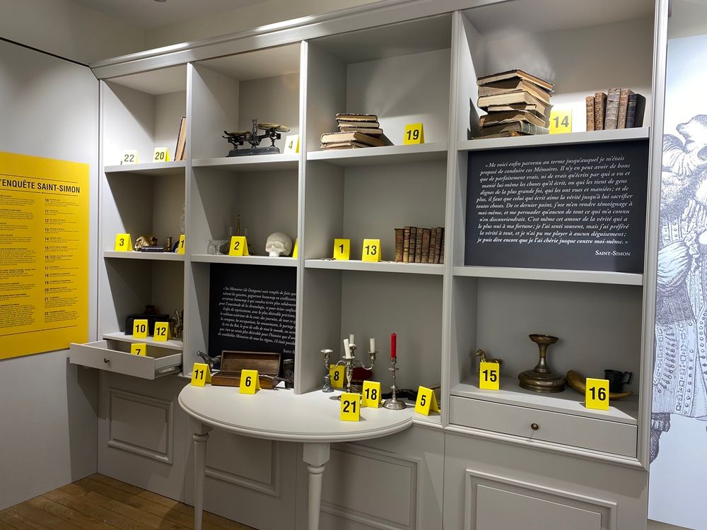 Intérieur de la maison Saint-Simon à La Ferté-Vidame dans le Perche