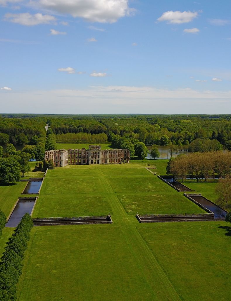 Vue aérienne du parc du château de La Ferté-Vidame
