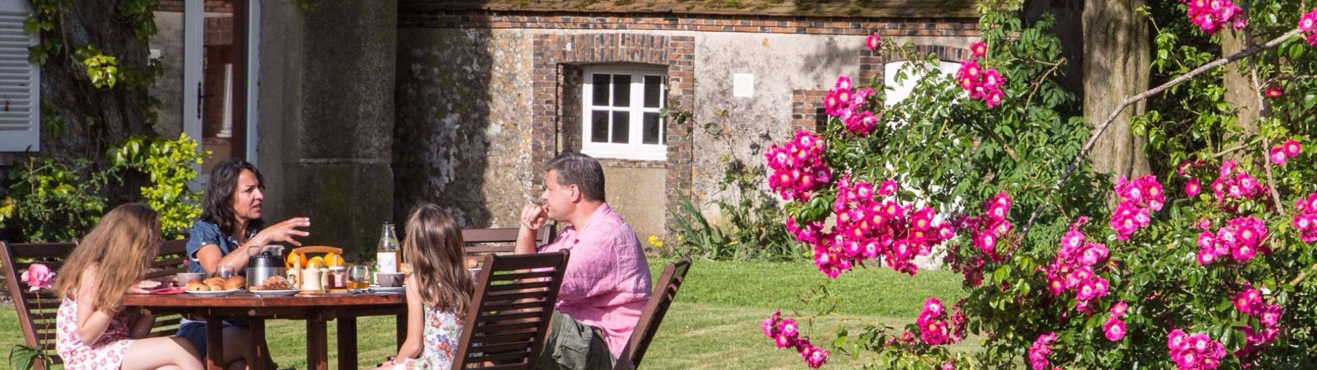 Gîte de l'Auberge du Cochon Grillé à Meaucé dans le Perche