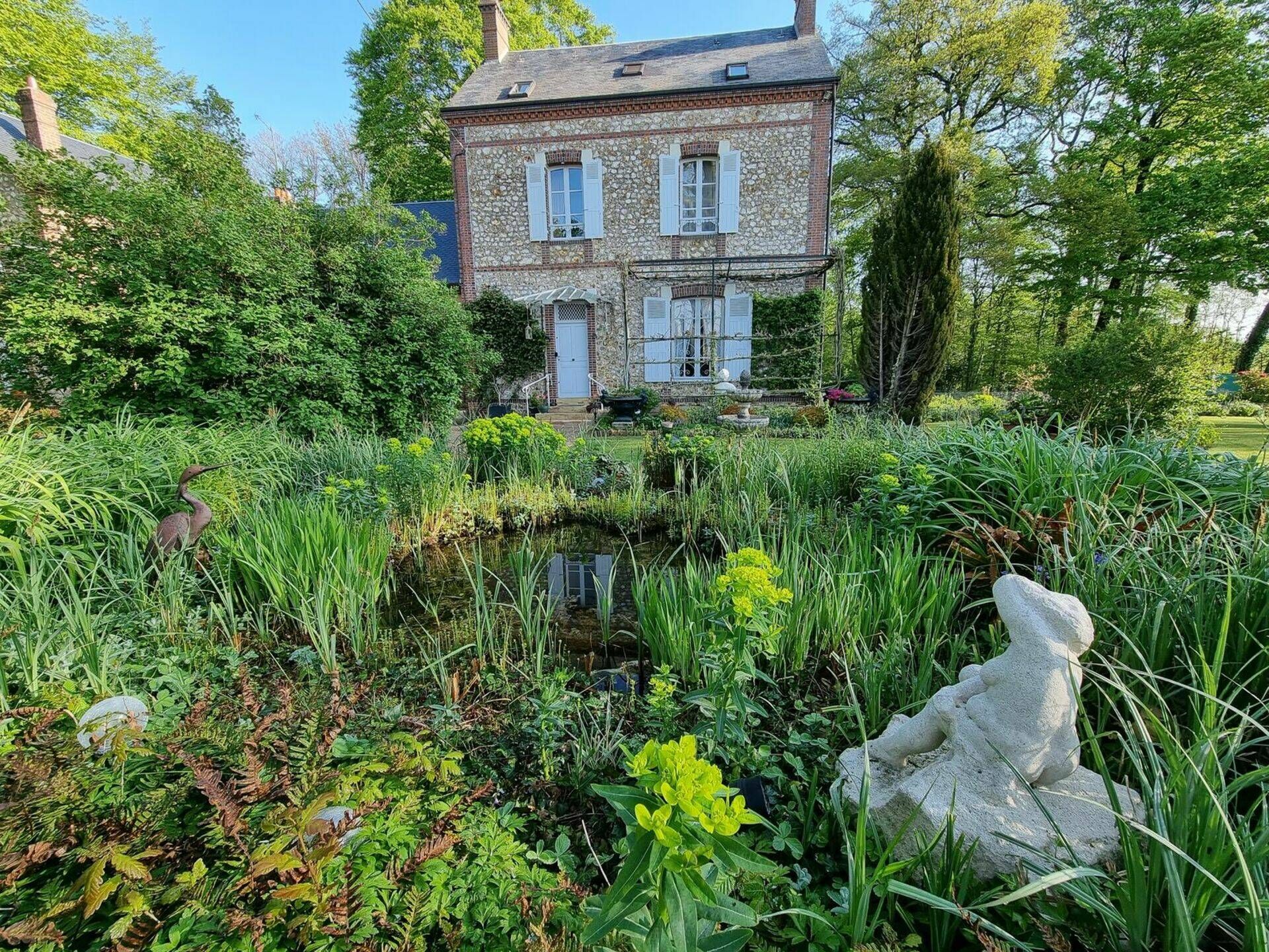 Vila Charpentier